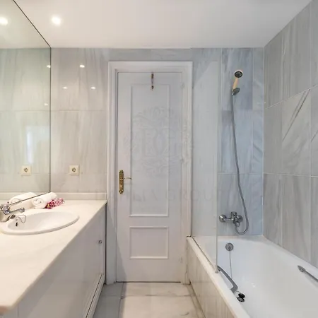 Belgravia House Holiday home *