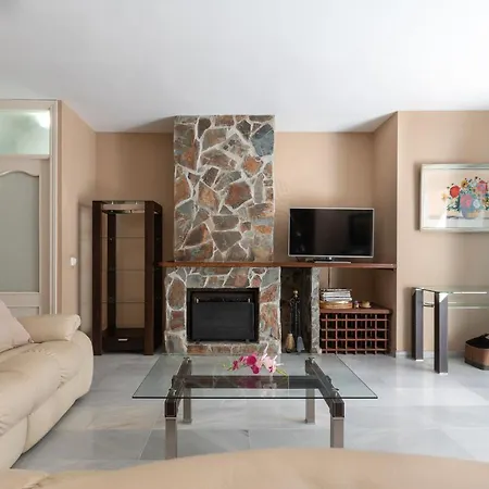 Holiday home Belgravia House Estepona